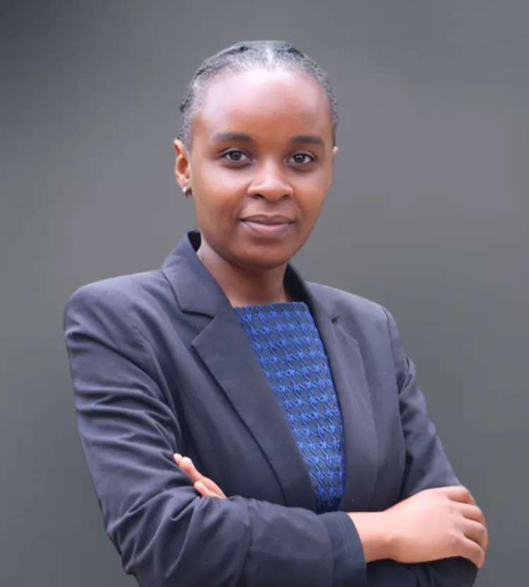 Senior HR Consultant